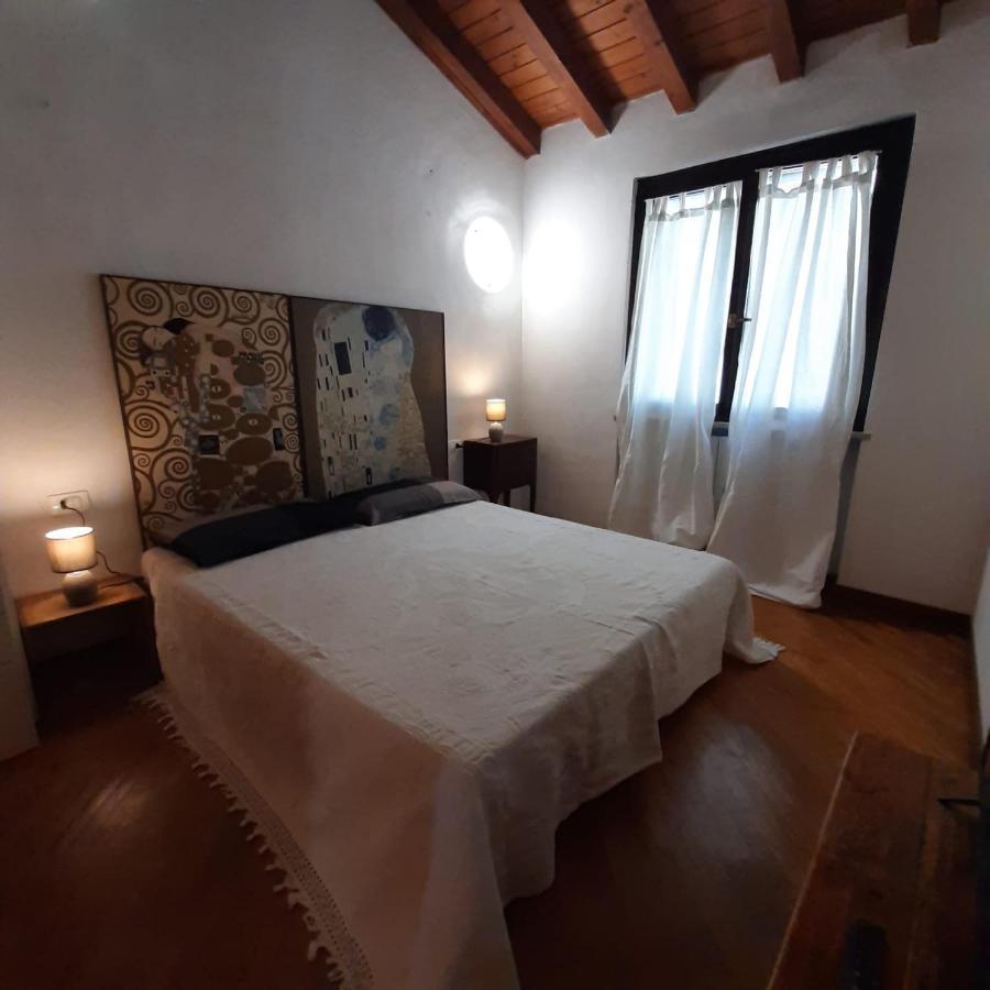 Loft Trabucco - In The Heart Of Salo City Center, Lake View, 4 Rooms 외부 사진